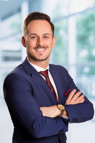 Herr Patrick Lang